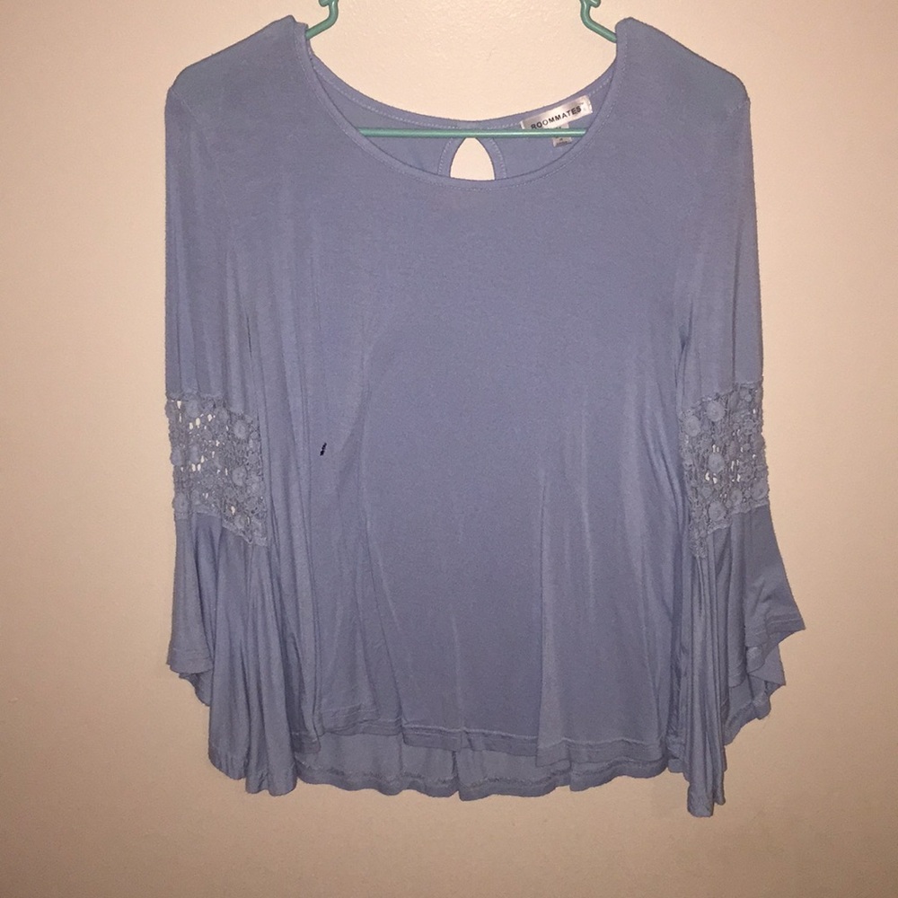 Light blue flowy top with lace detail